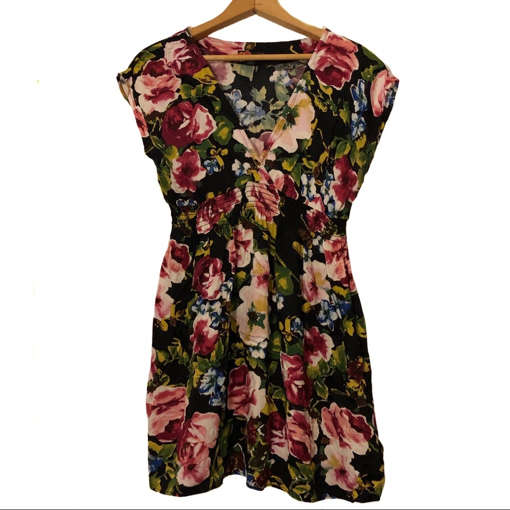 21 Floral Soft V Neck Wrap Style Cap Sleeve Dress